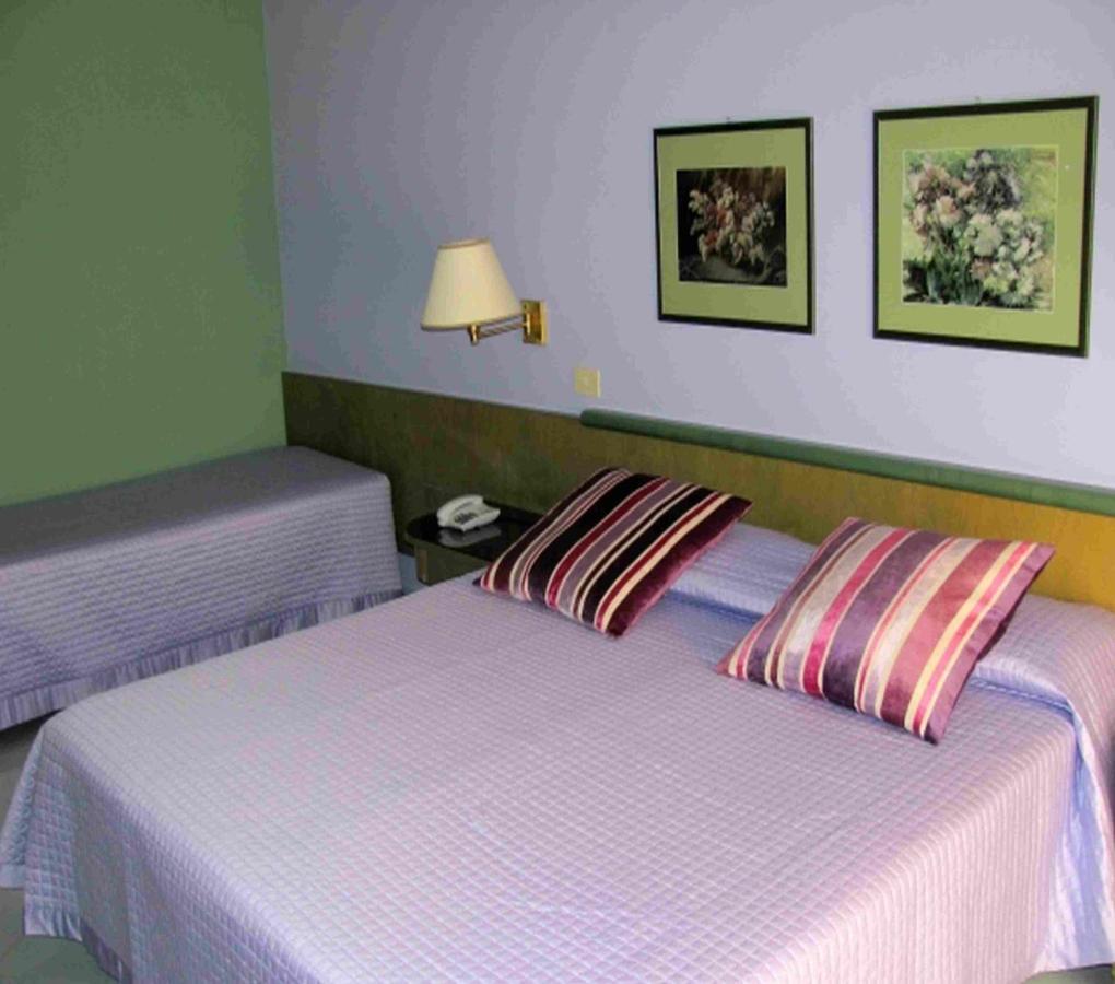 Hotel Dei Congressi กาสเตลลัมมาเร ดิ สตาเบีย ห้อง รูปภาพ