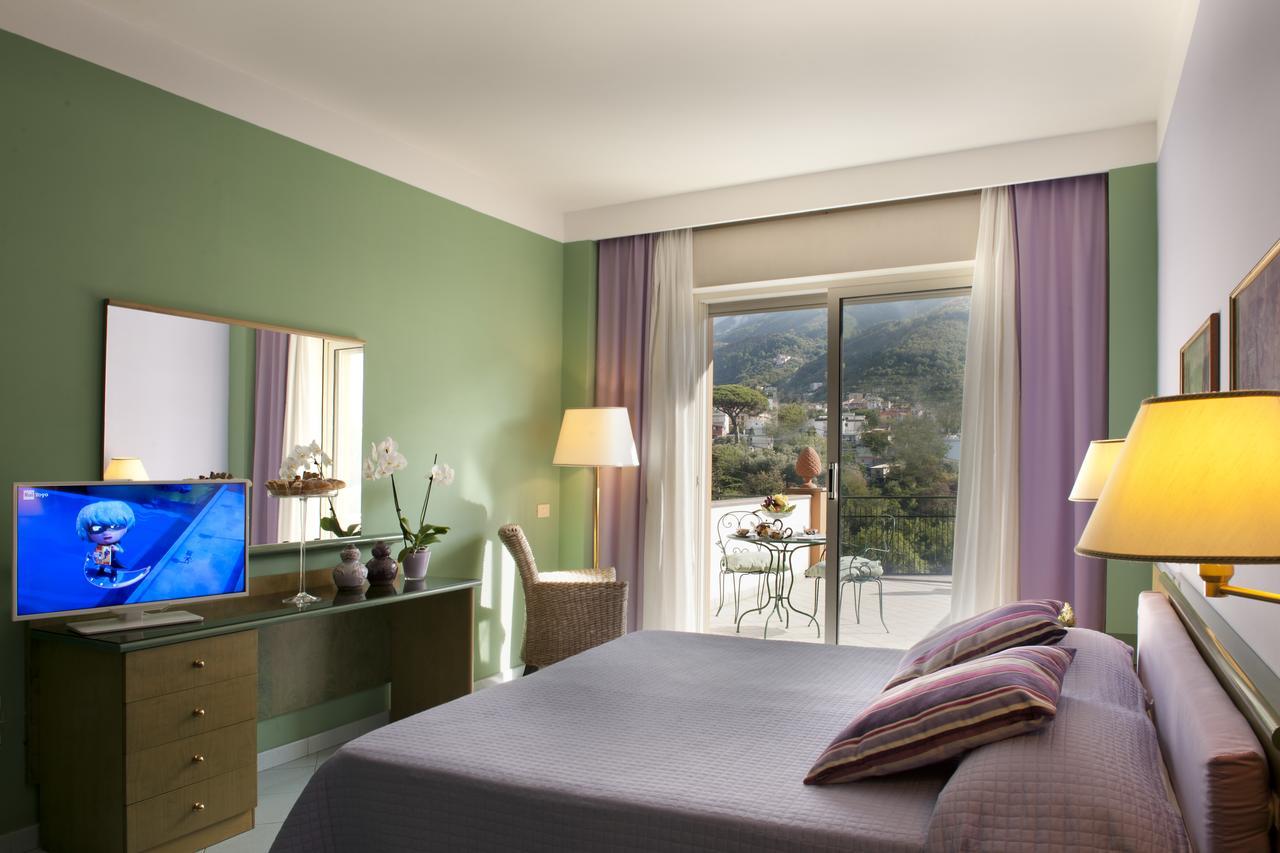 Hotel Dei Congressi กาสเตลลัมมาเร ดิ สตาเบีย ภายนอก รูปภาพ